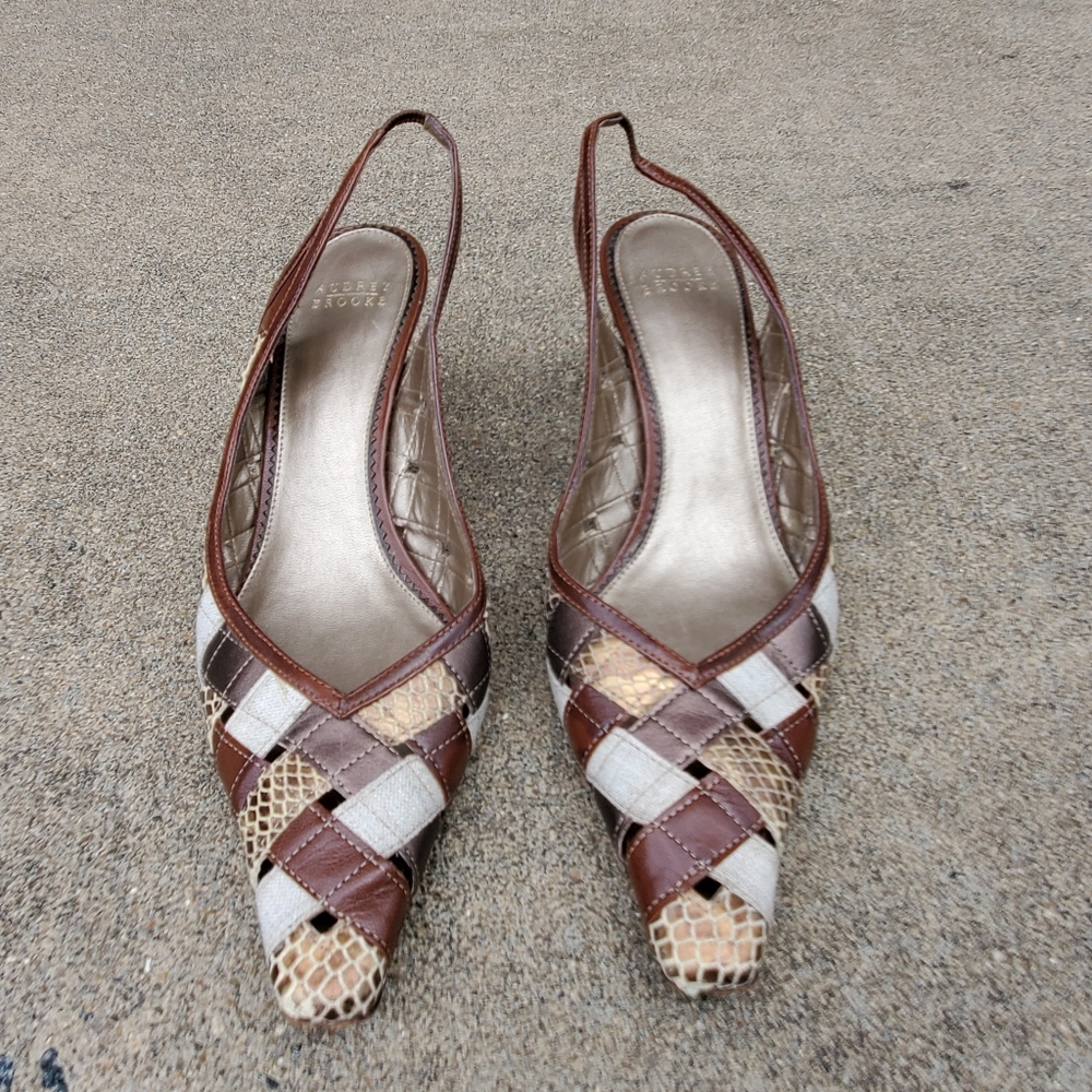 Audrey Brooke Leather Multicolored Sandal Pumps, 7.5